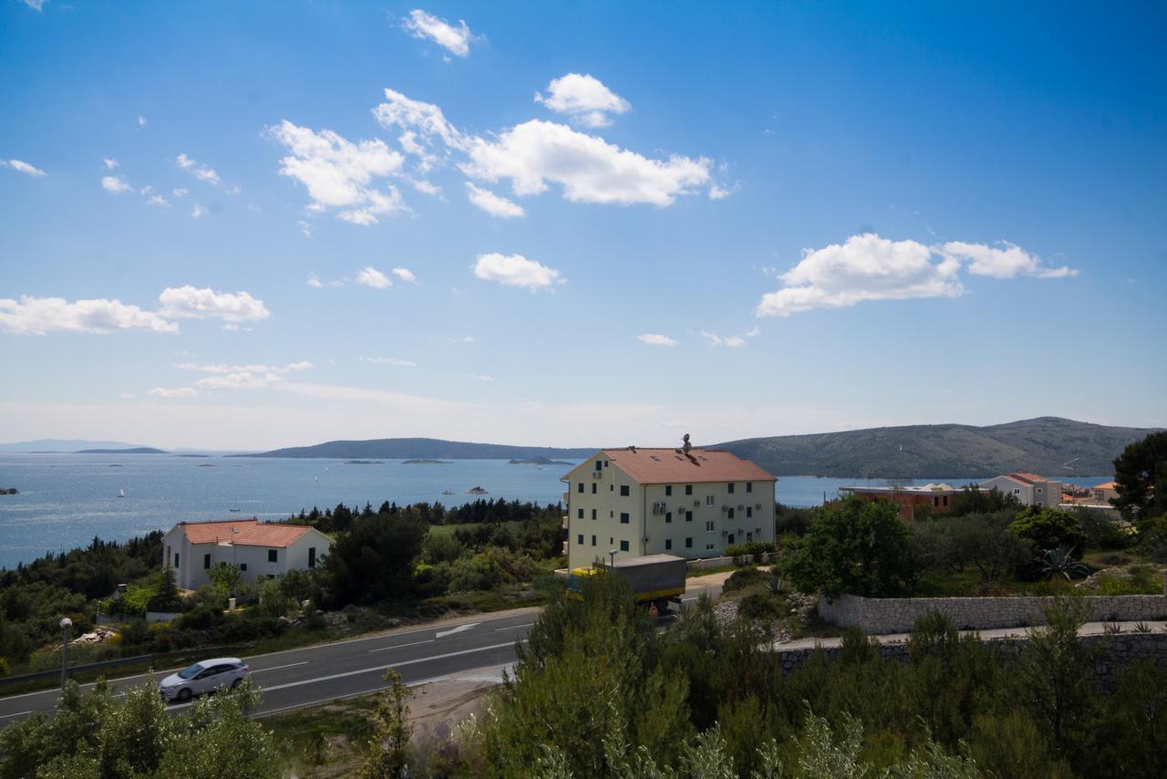 Apartments Jasna トロギール エクステリア 写真